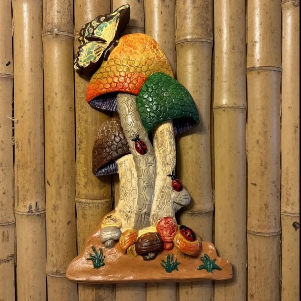 Mushroom Wall Decoration-Chalk-ware  1970s wall art - Mushrooms Vintage - Picture 12 of 13